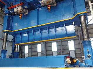 Hydraulic press (5,000-ton)